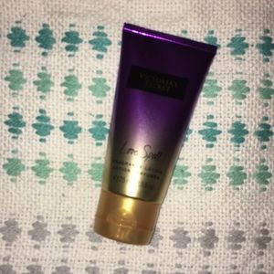 Victoria’s Secret Love Spell Fragrance Lotion